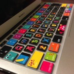 MacBook Airのキーボードがお洒落でいい感じに！カバーとステッカーを貼ったよ